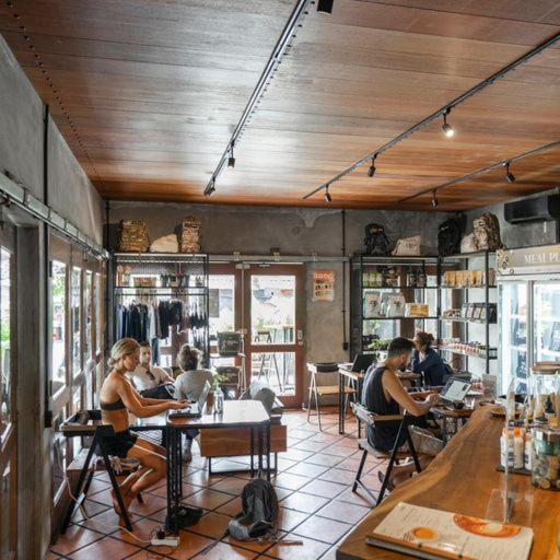 Body Factory Bali Hotel Canggu  Exterior photo