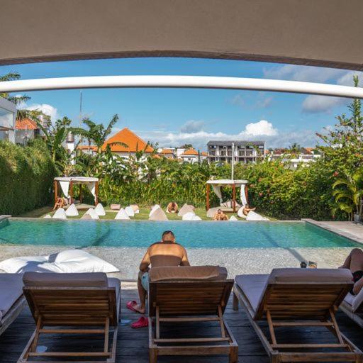 Body Factory Bali Hotel Canggu  Exterior photo