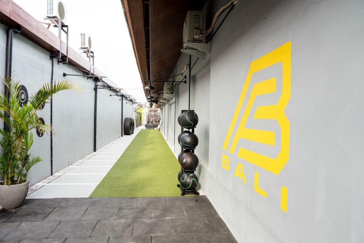 Body Factory Bali Hotel Canggu  Exterior photo